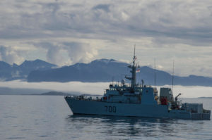 HMCS KINGSTON participates in OP NANOOK 2018